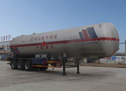 CLW9402GYQB型液化气体运输半挂车