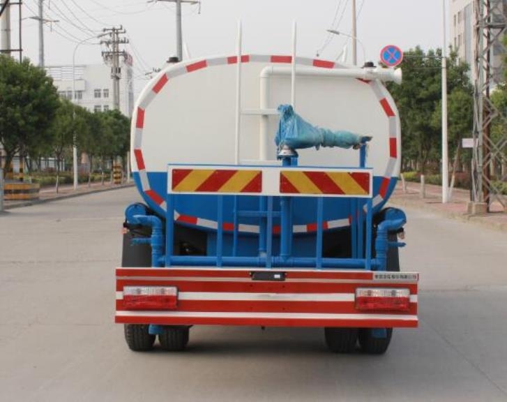EQ5127GSS8GDCAC型洒水车