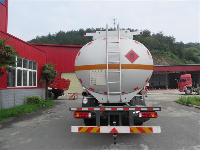PC5305GYY型铝合金运油车13635733504